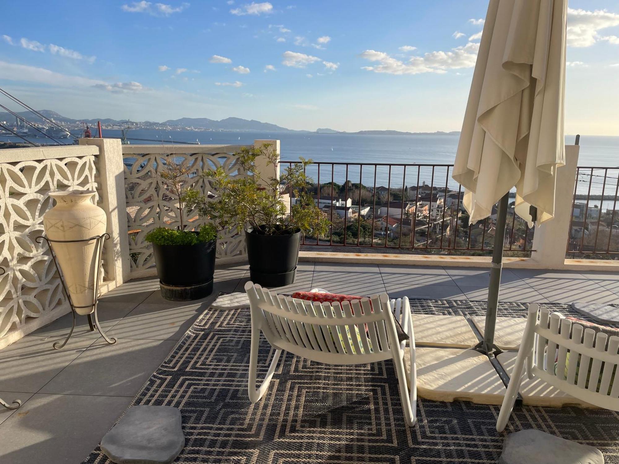Superbe Terrasse Avec Vue Panoramique Sur La Mer Marselha Exterior foto