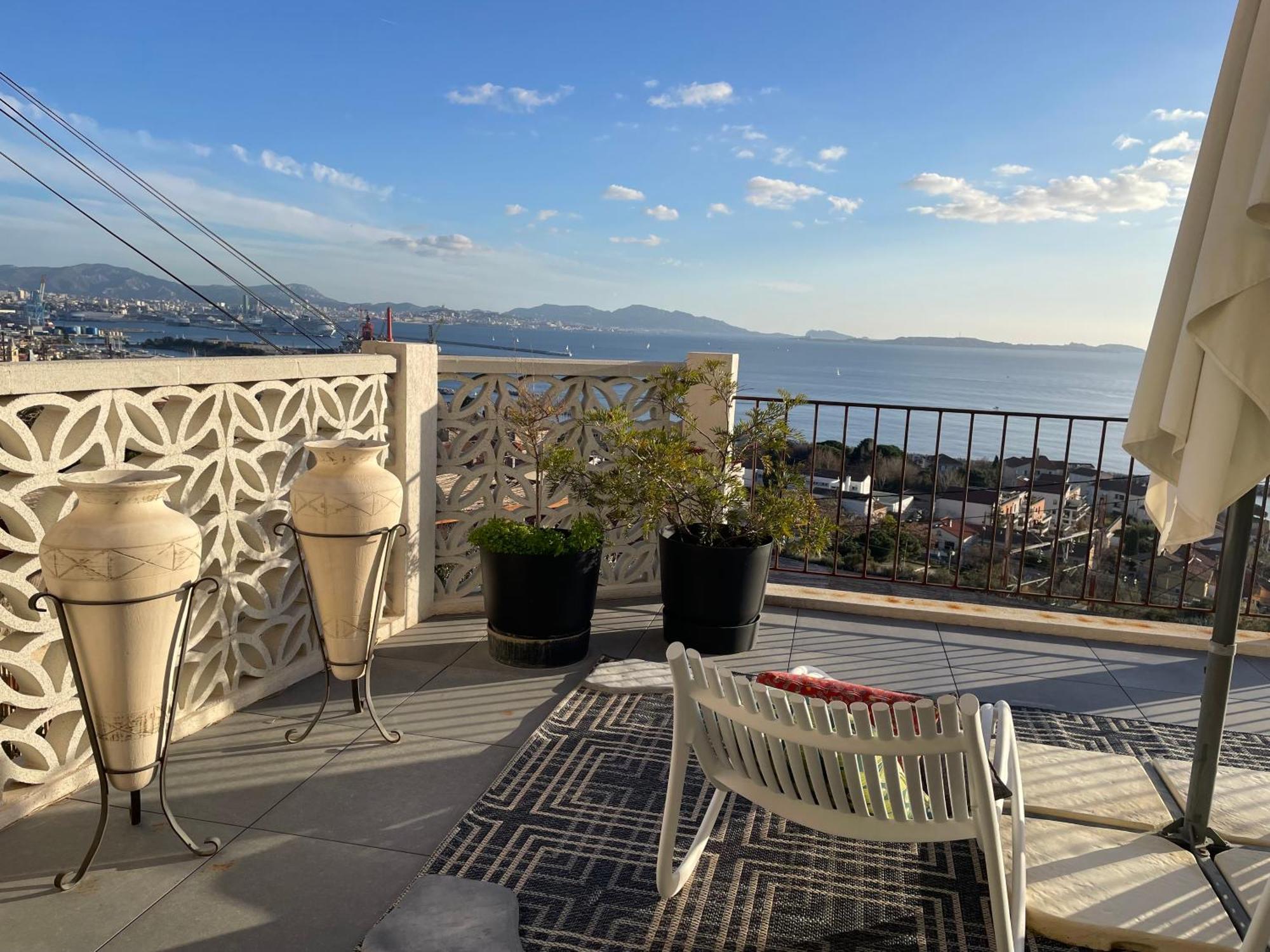 Superbe Terrasse Avec Vue Panoramique Sur La Mer Marselha Exterior foto