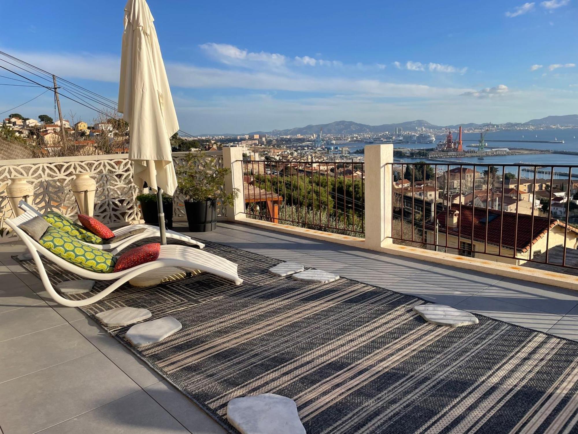 Superbe Terrasse Avec Vue Panoramique Sur La Mer Marselha Exterior foto